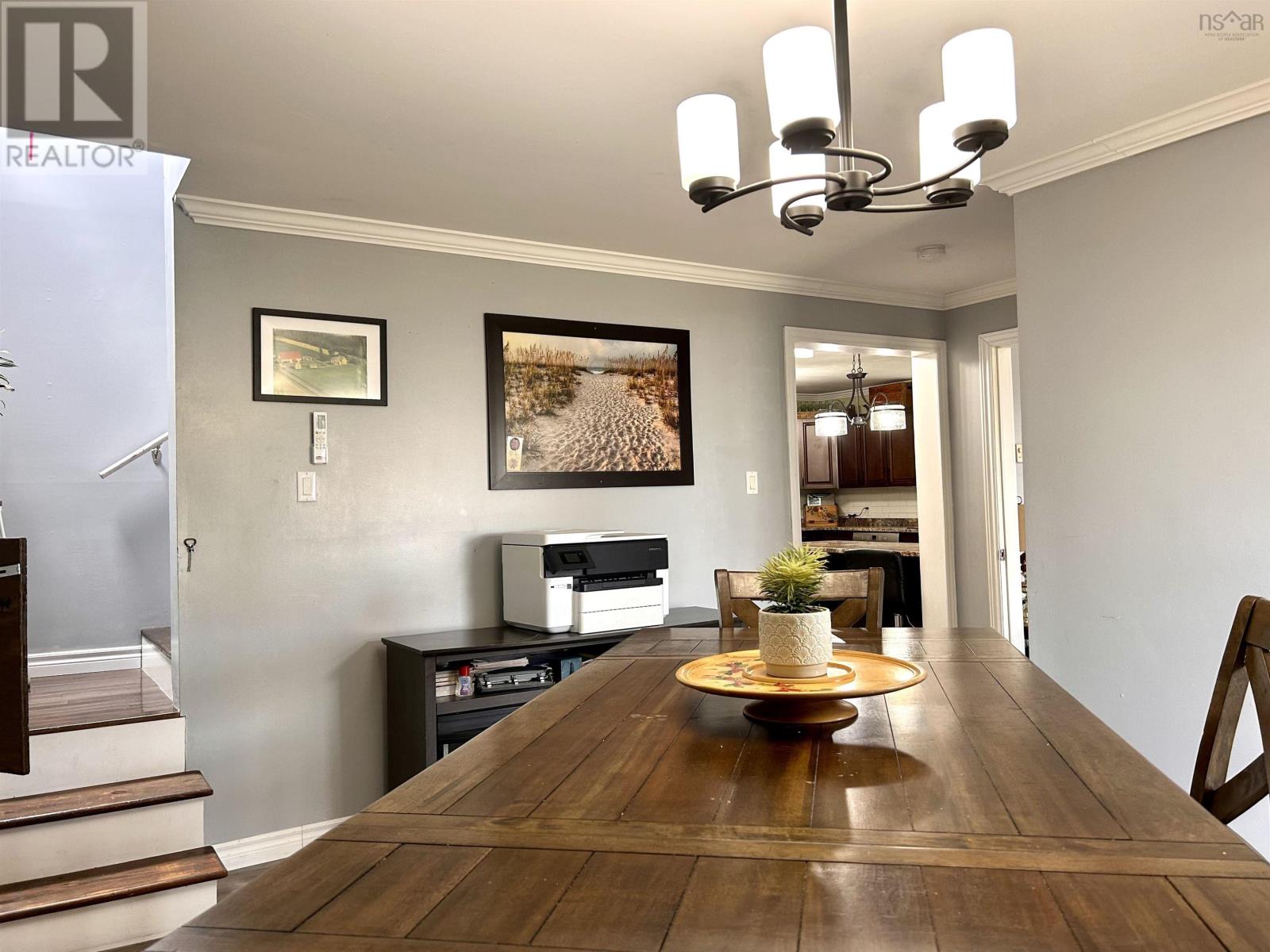 Property 25 of 48 of 60 Cowan Street