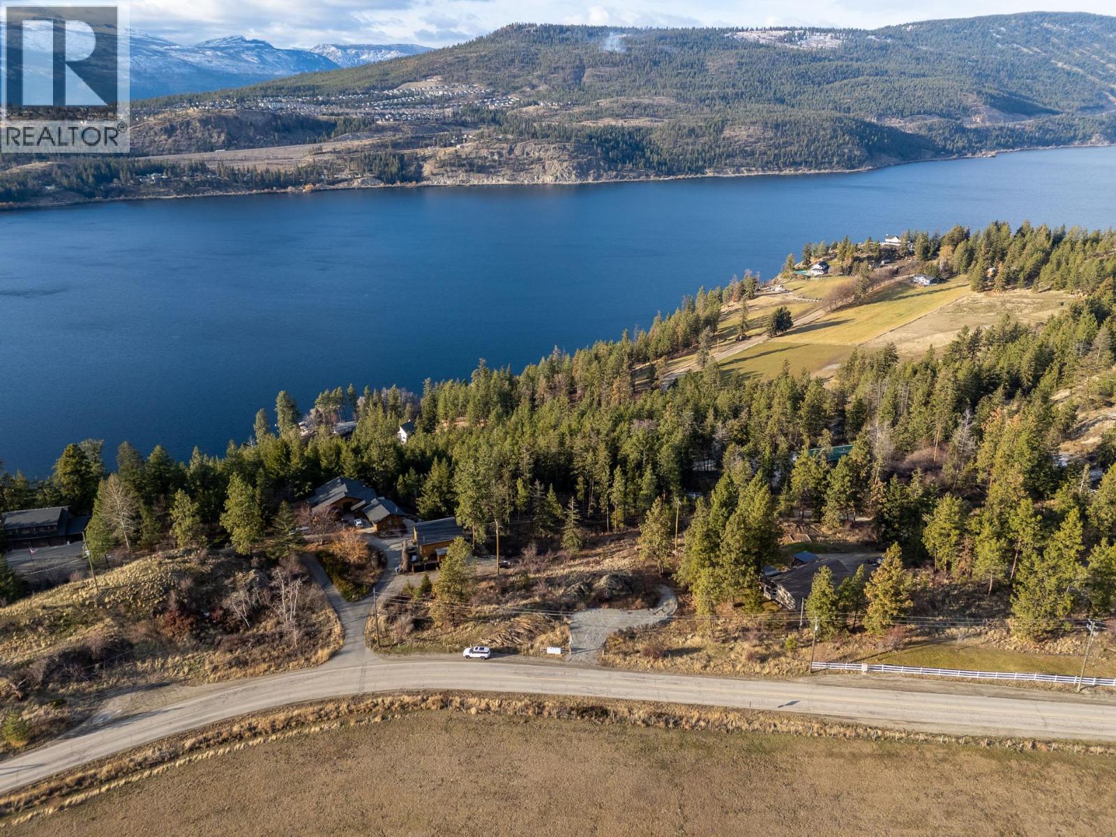 12390 Oyama Road, Oyama