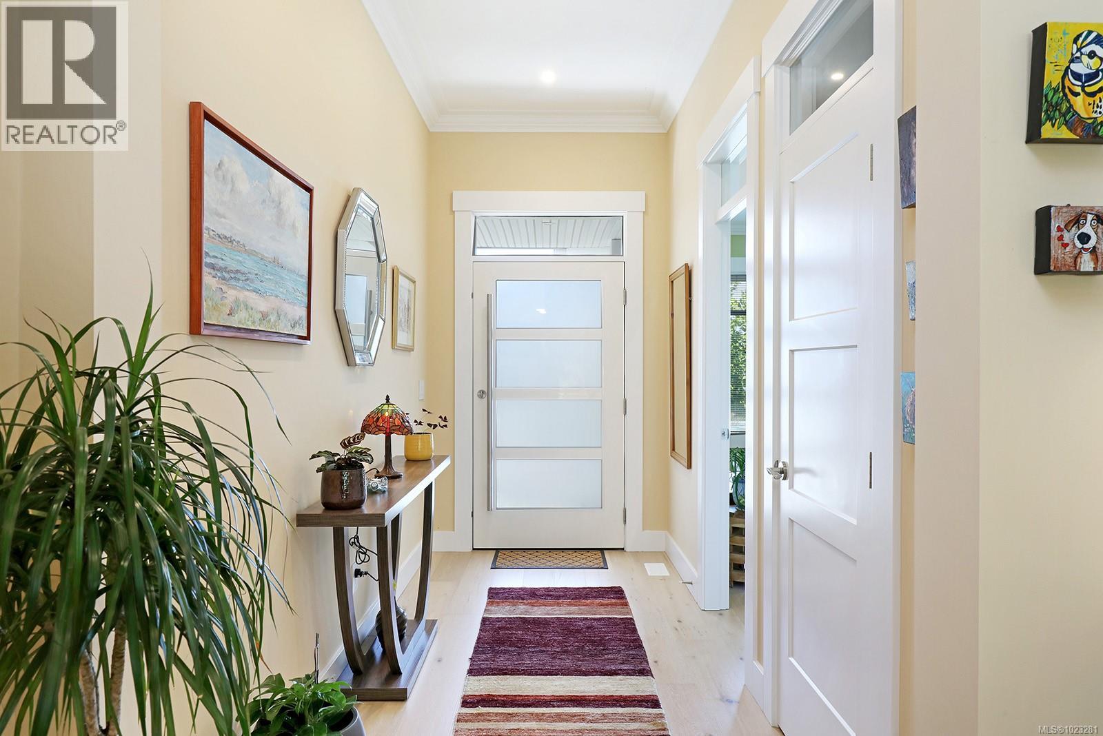 2782 Sheffield Cres, Courtenay