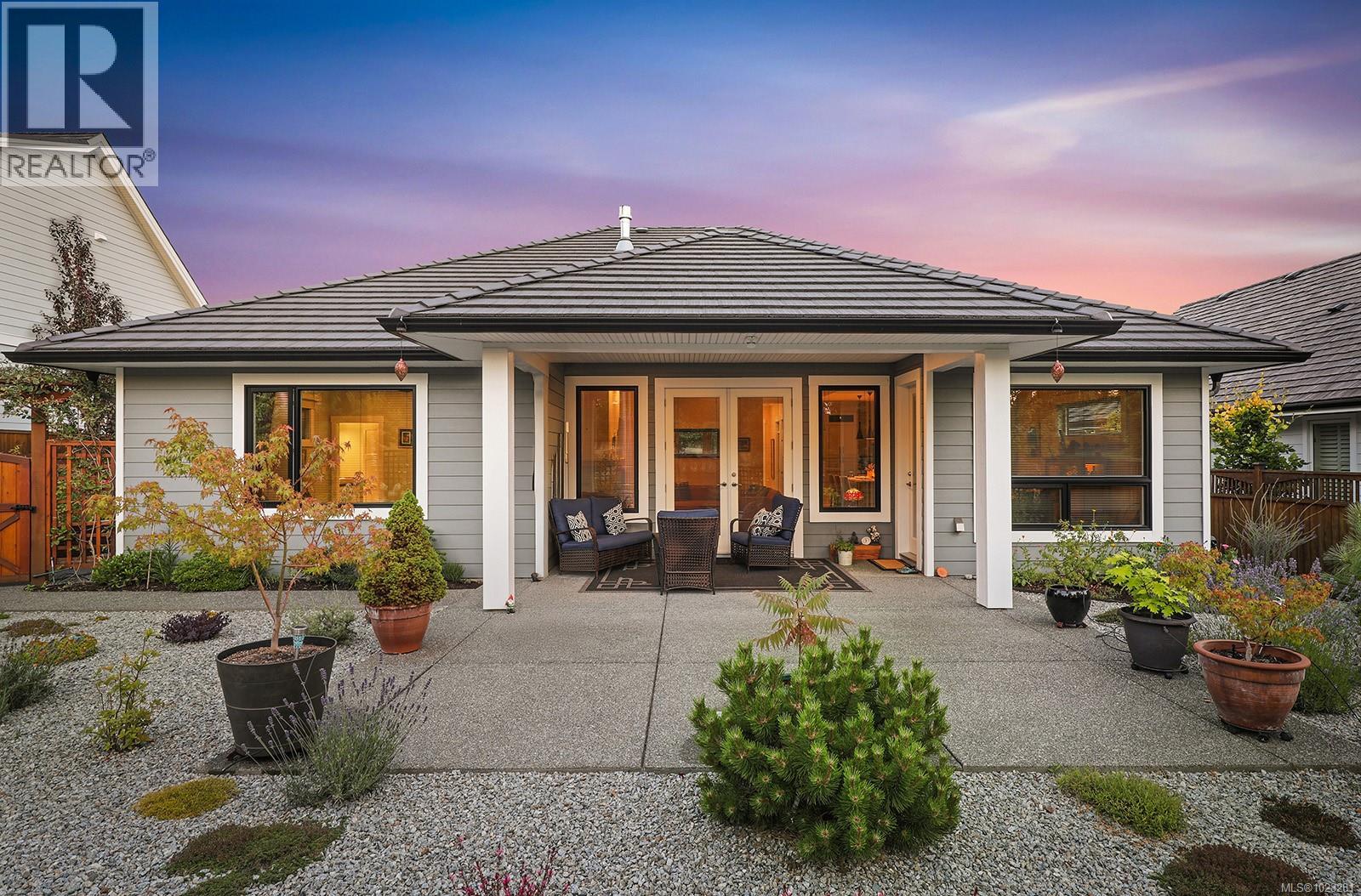 2782 Sheffield Cres, Courtenay