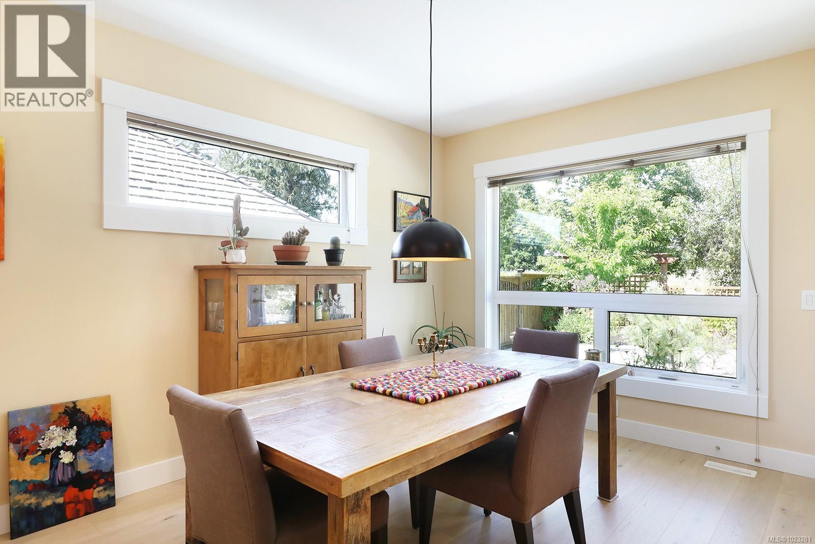 2782 Sheffield Cres, Courtenay