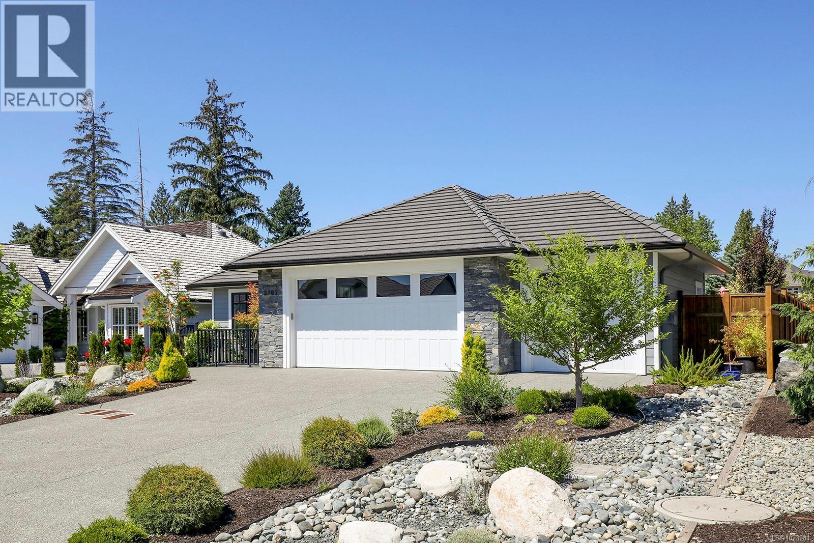2782 Sheffield Cres, Courtenay