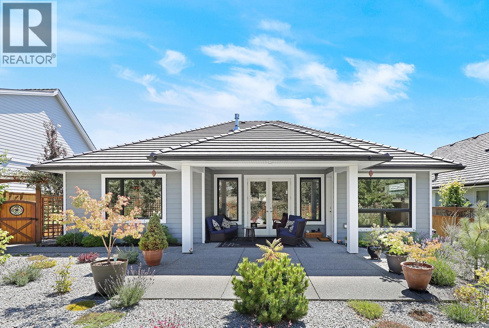 2782 Sheffield Cres, Courtenay