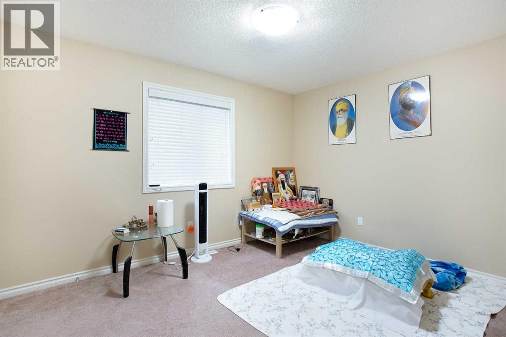 Single Family House for Sale in  Taralake Manor NE Taradale Calgary 