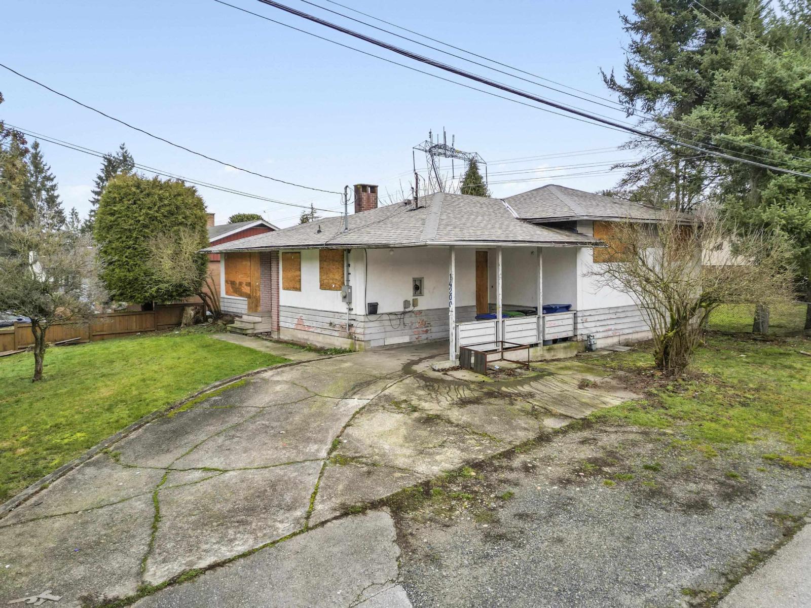 14200 GROSVENOR ROAD, Surrey