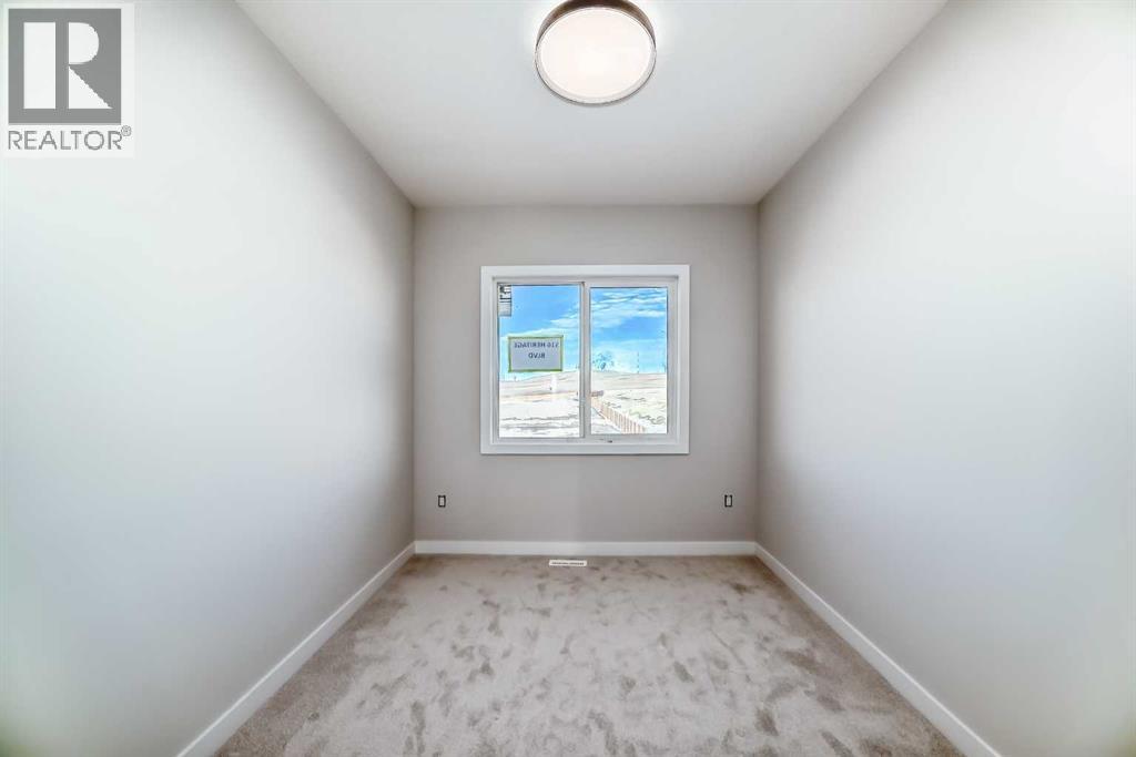 516 Heritage Boulevard, Cochrane