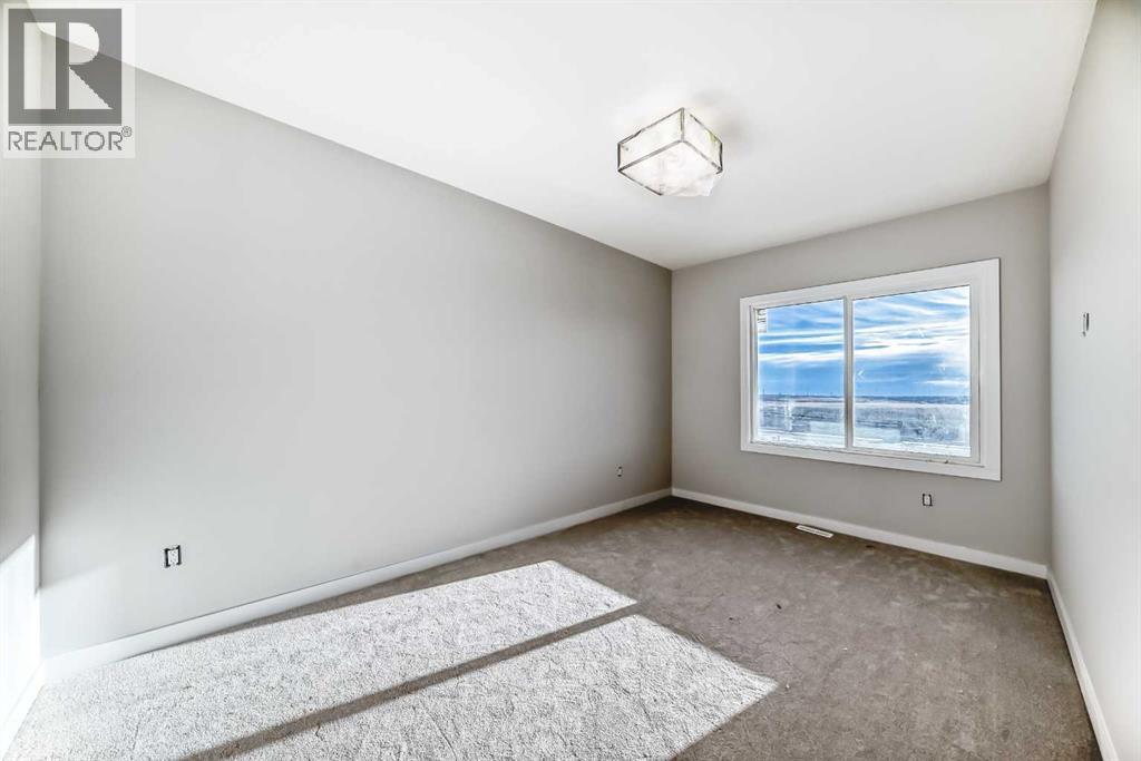 516 Heritage Boulevard, Cochrane