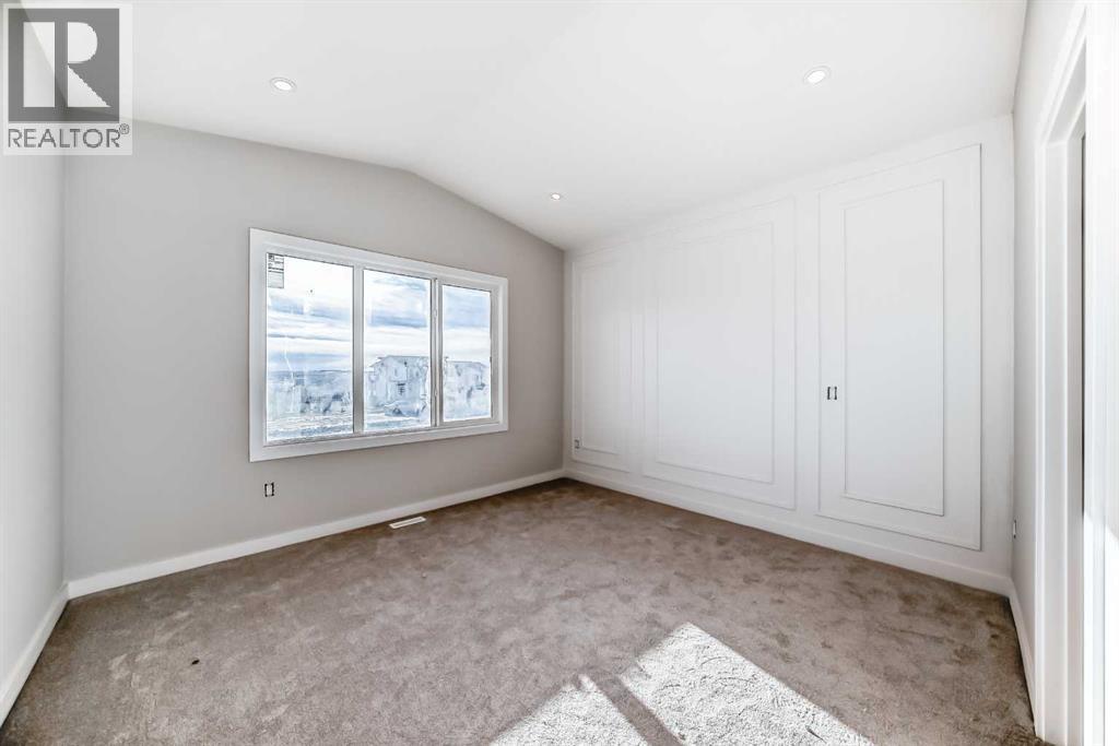 516 Heritage Boulevard, Cochrane