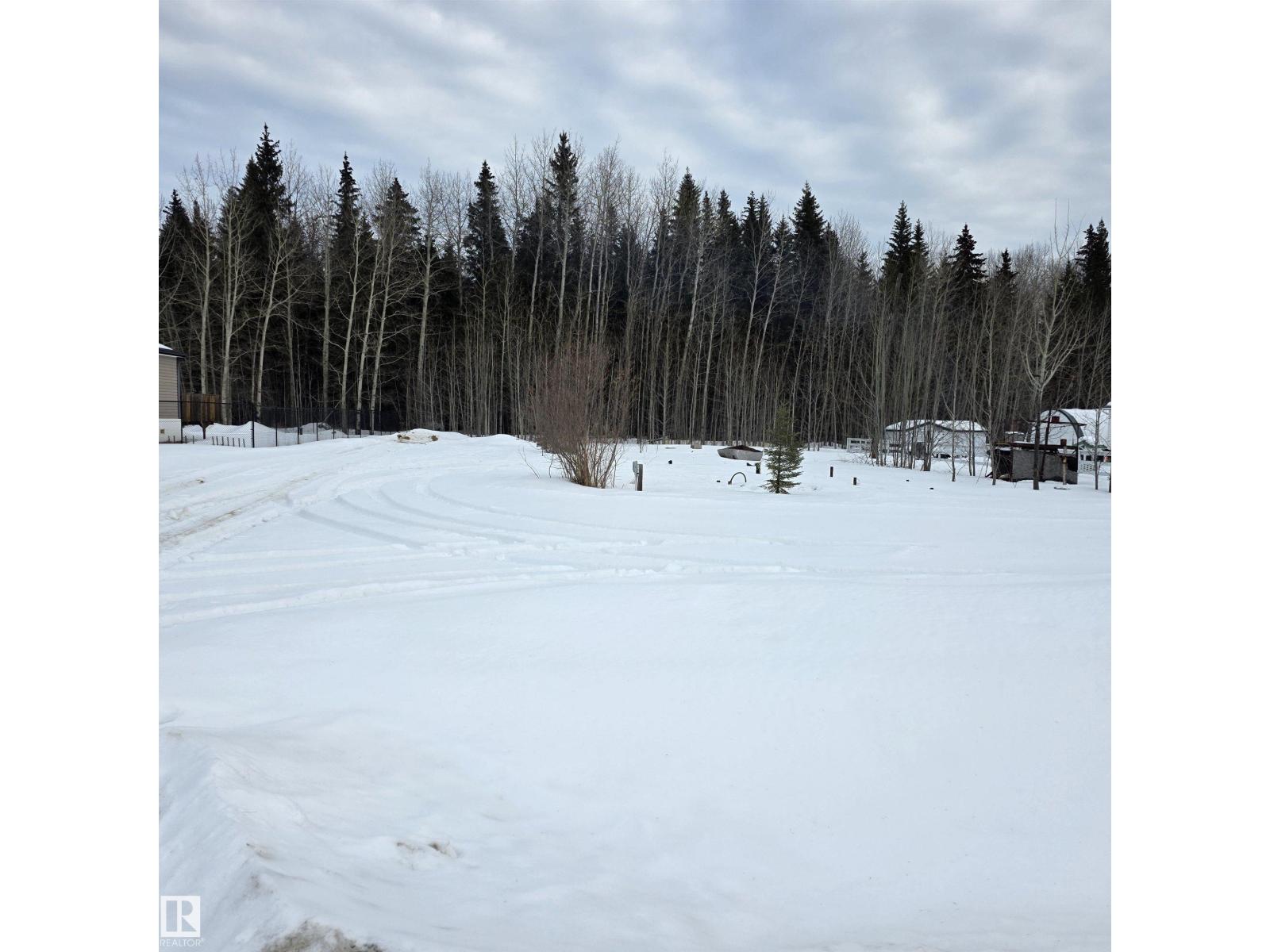 4721 50 ST - Photo 2 of 6, Violet Grove, Alberta