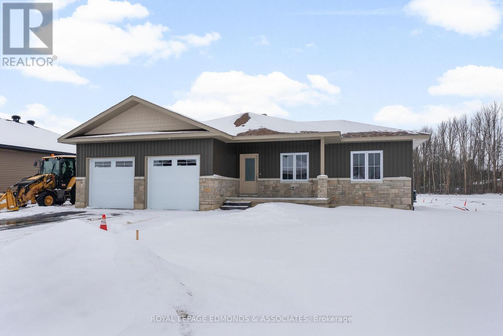 30 BAMAGILLIA STREET