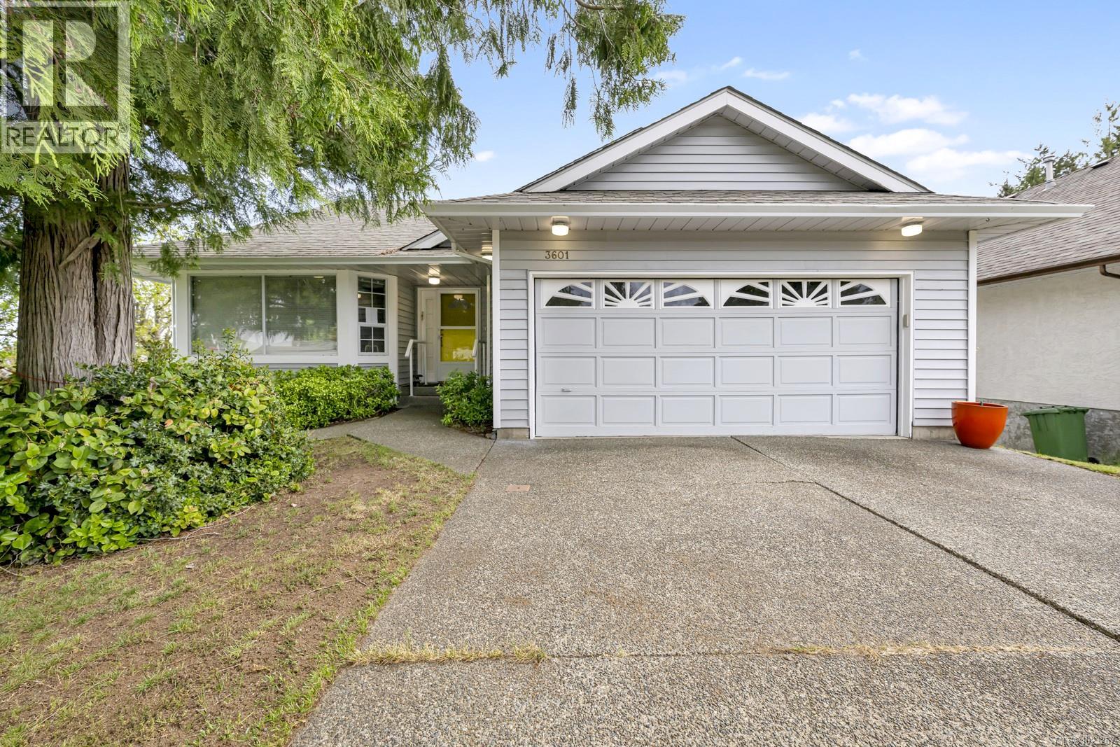 3601 Arbutus Dr N - 1