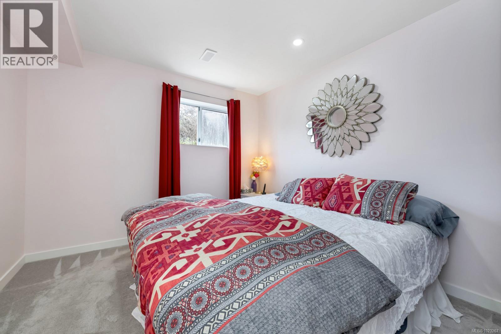 3601 Arbutus Dr N - 30