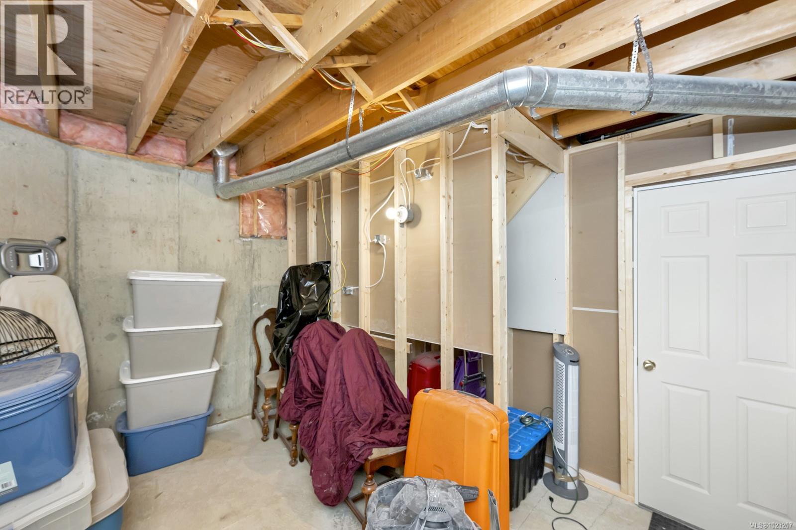 3601 Arbutus Dr N - 40