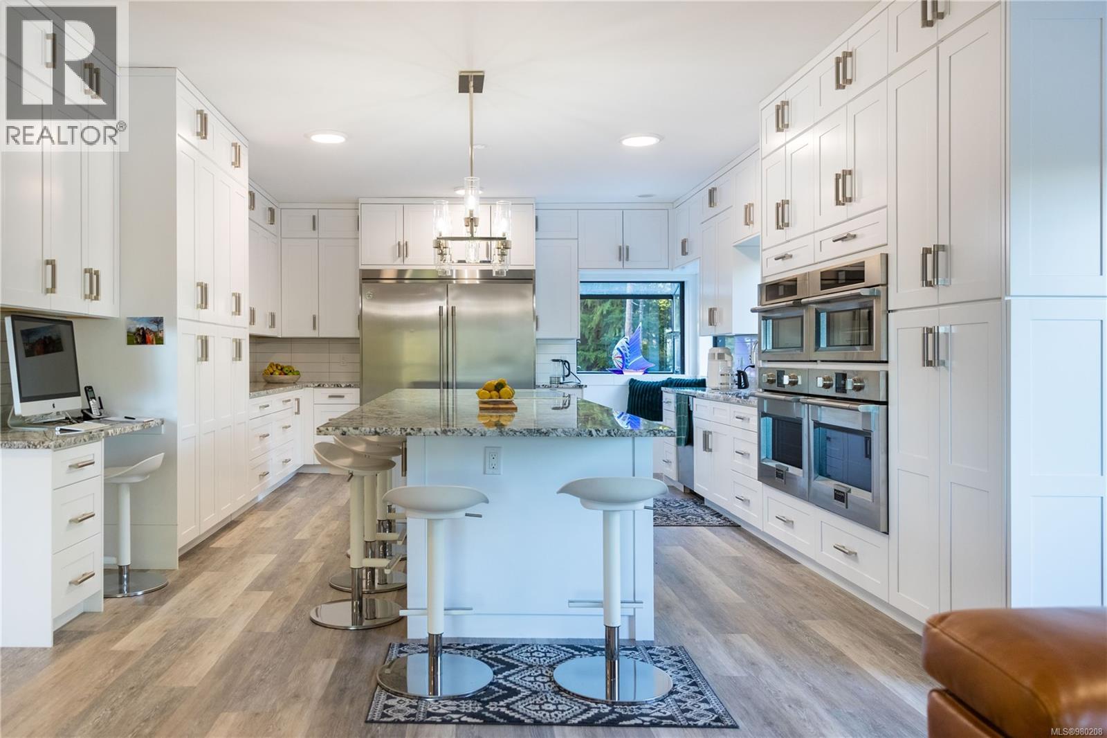  740 Windover Terrace, Metchosin