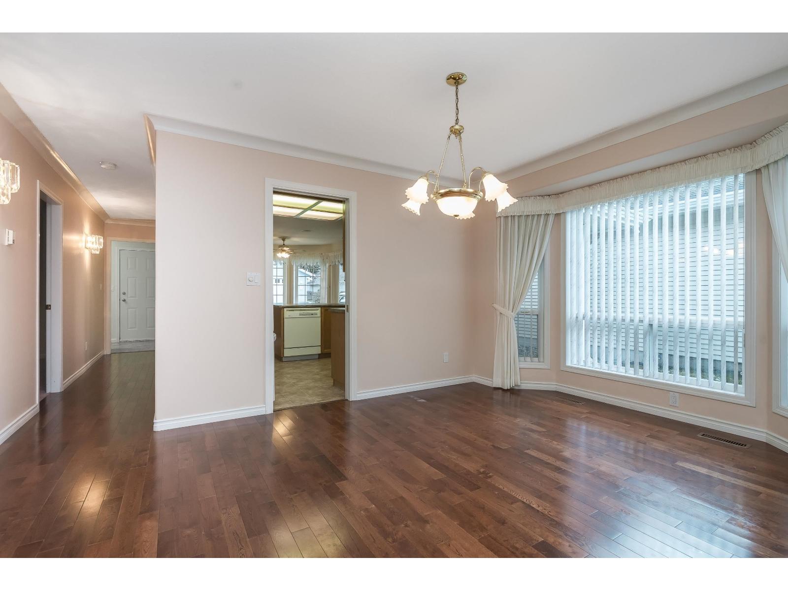 231 6001 PROMONTORY ROAD, Sardis South, Chilliwack