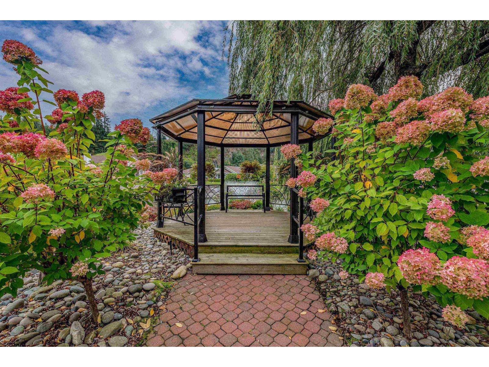 231 6001 PROMONTORY ROAD, Sardis South, Chilliwack