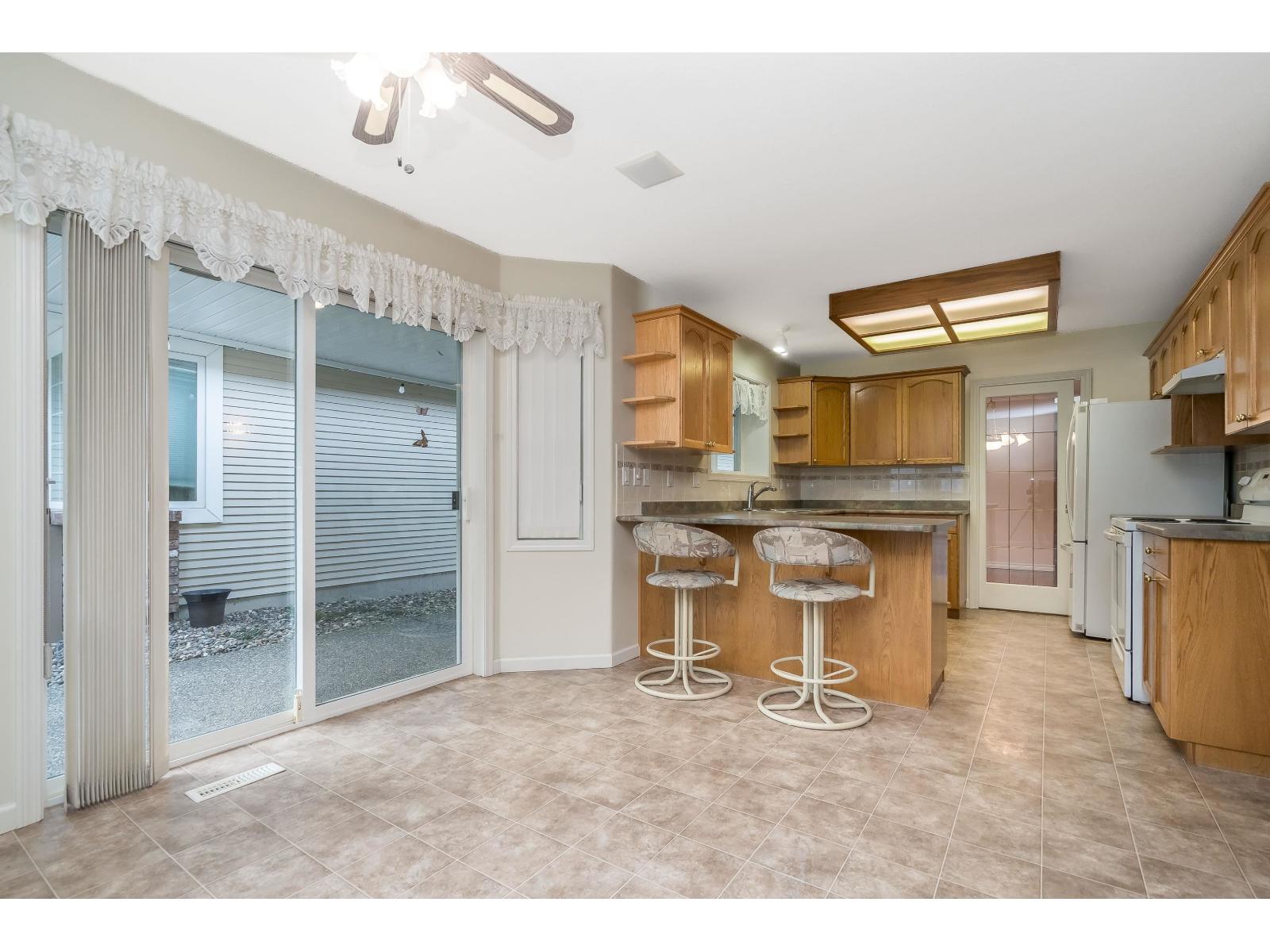 231 6001 PROMONTORY ROAD, Sardis South, Chilliwack