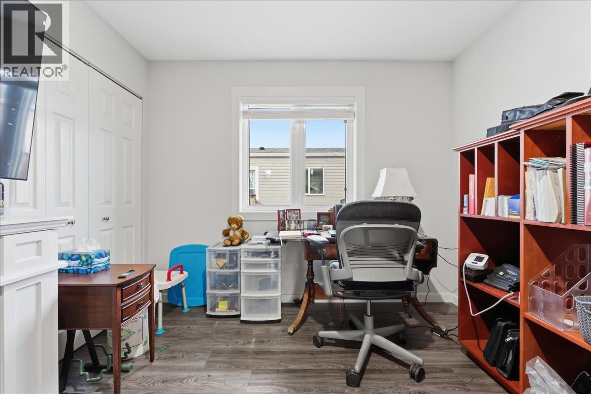 #11 1705 Hillier Road E - 22