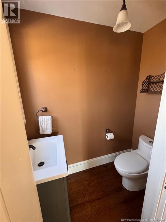 32 Campbell Hill Road - Image 17