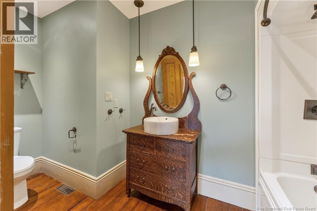 32 Campbell Hill Road - Image 28