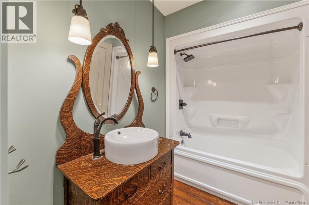 32 Campbell Hill Road - Image 29