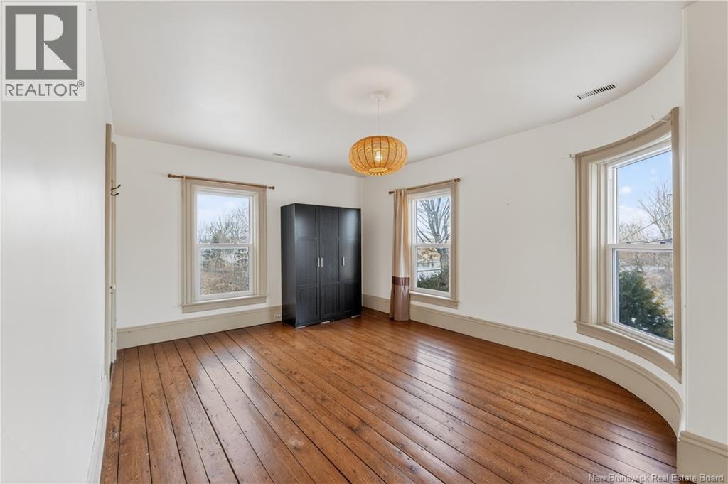 32 Campbell Hill Road - Image 32