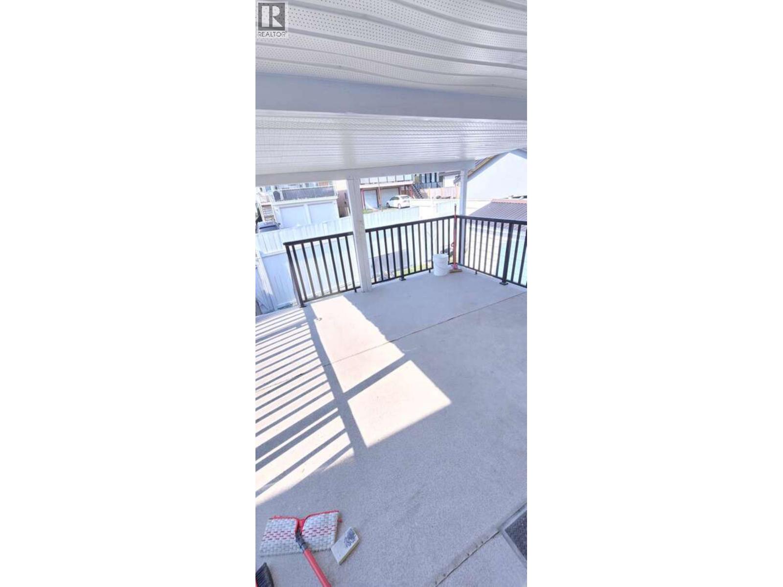 7669 BURGESS STREET, Burnaby