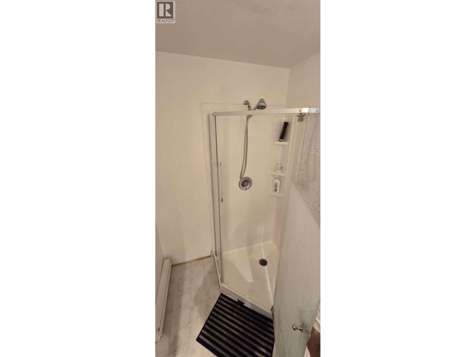 7669 BURGESS STREET, Burnaby