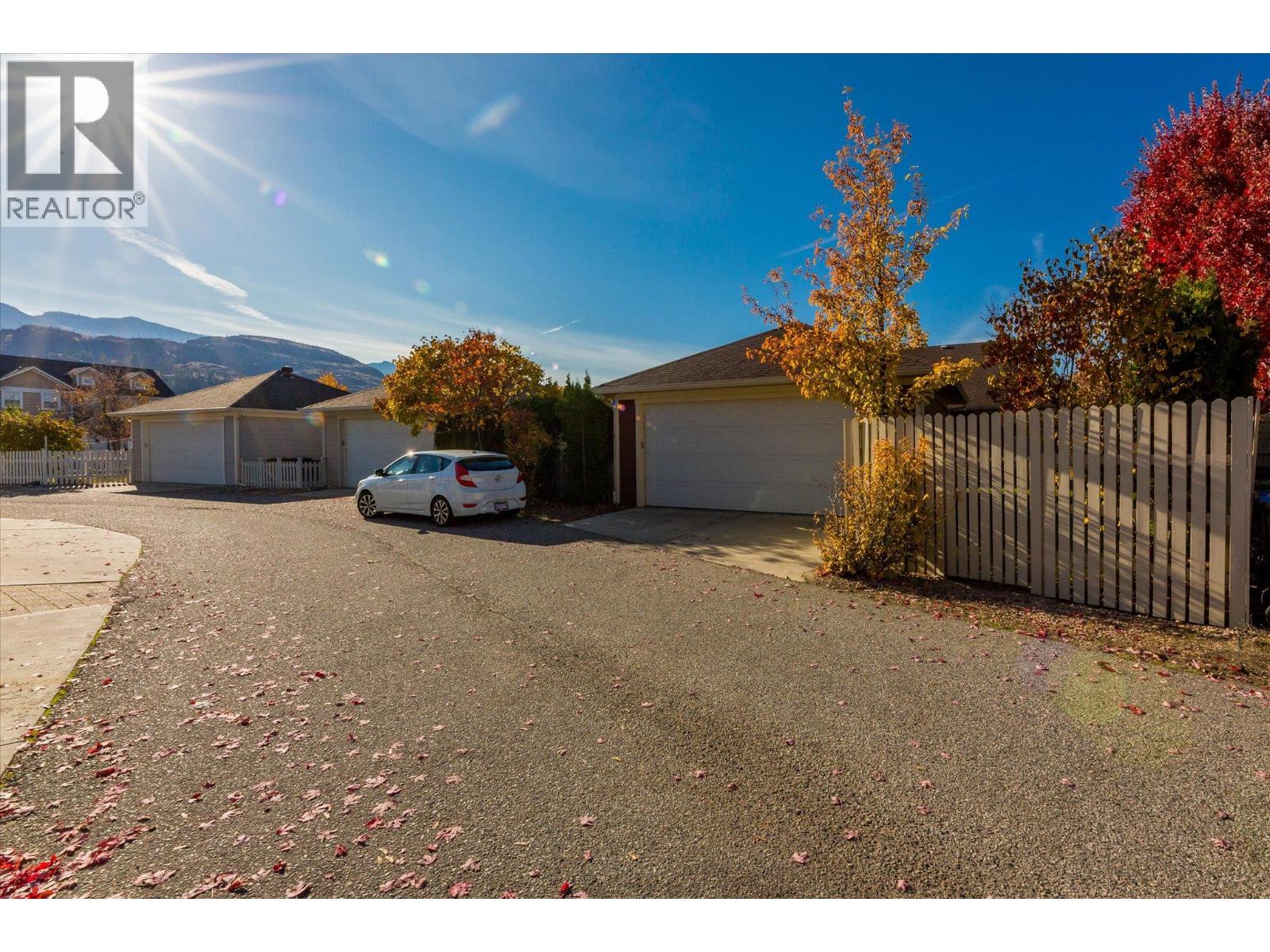  5323 Ptarmigan Street, Kelowna