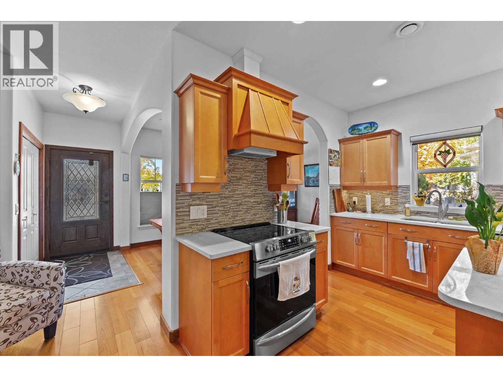  5323 Ptarmigan Street, Kelowna