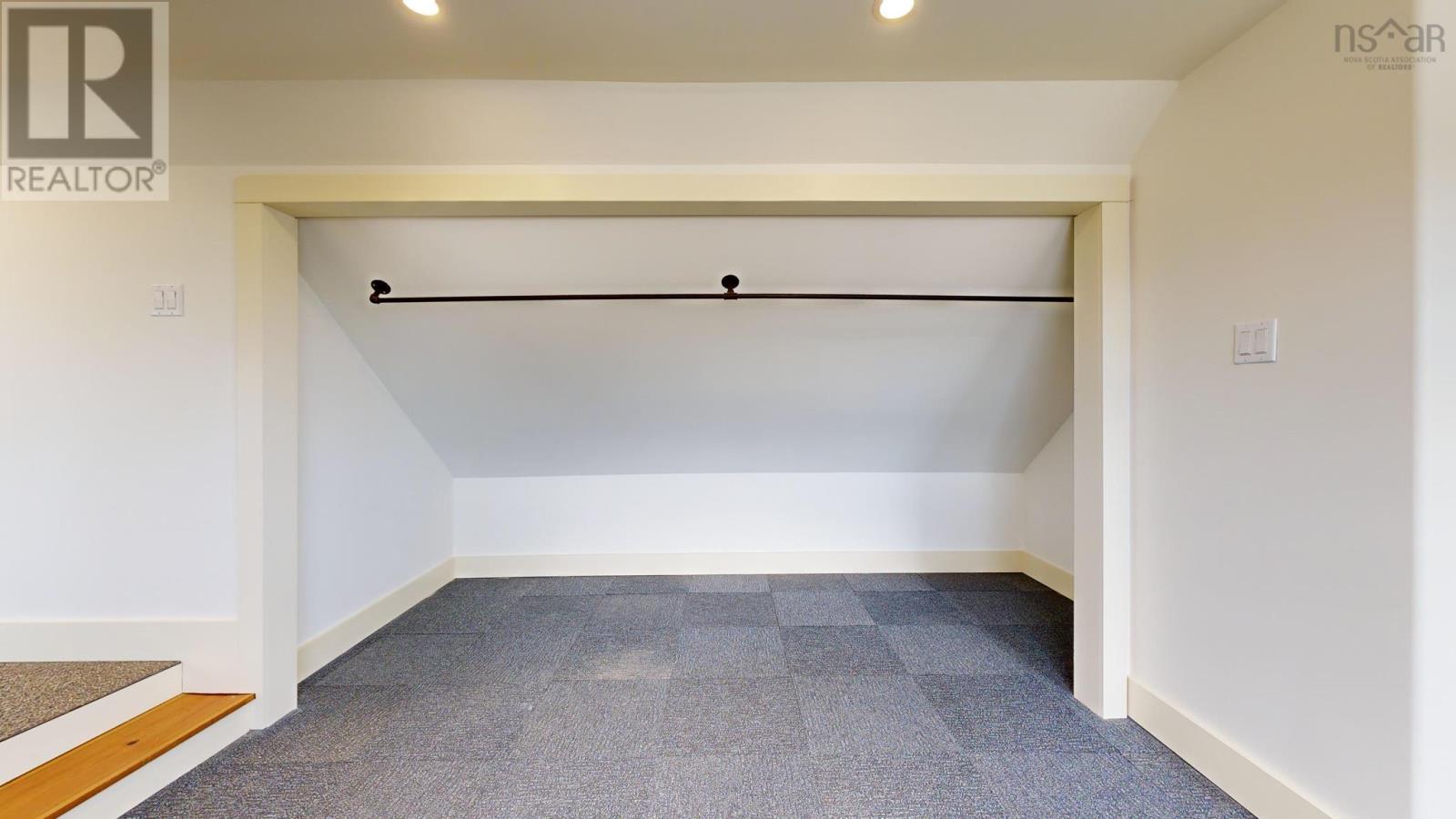 Property 34 of 49 of 62 Chapel Street