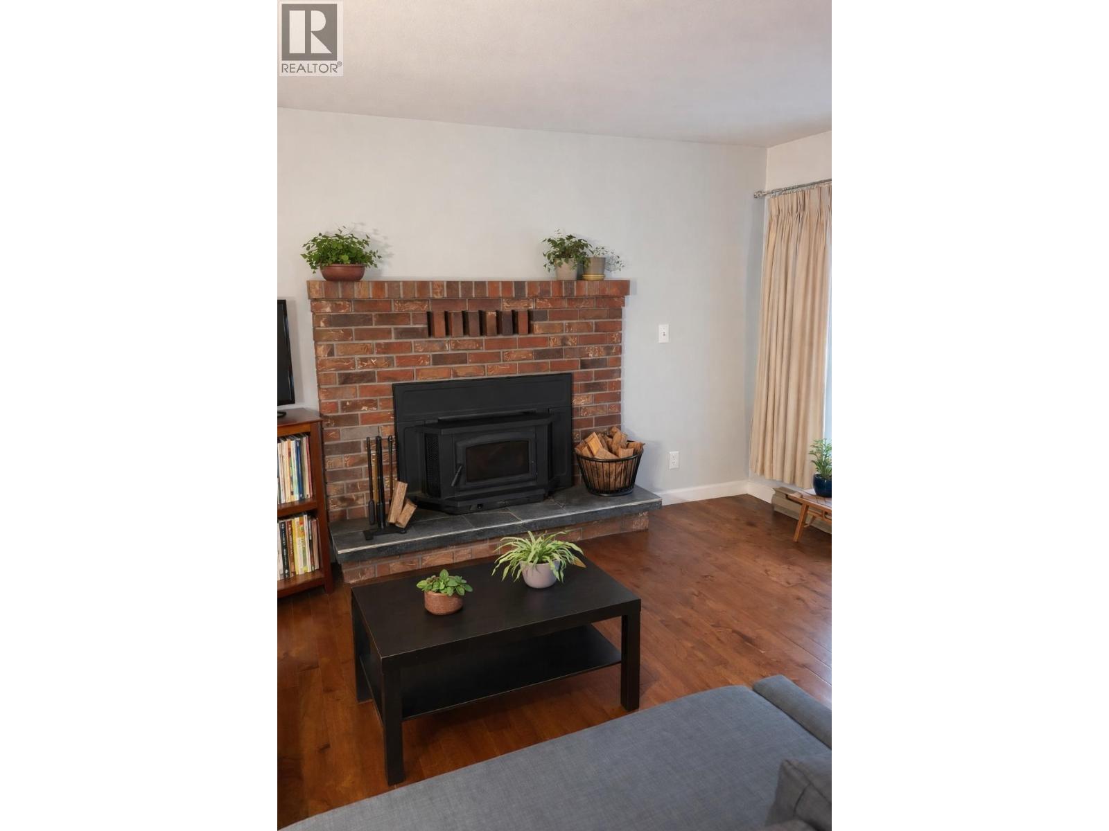 5757 EBBTIDE STREET, Sunshine Valley