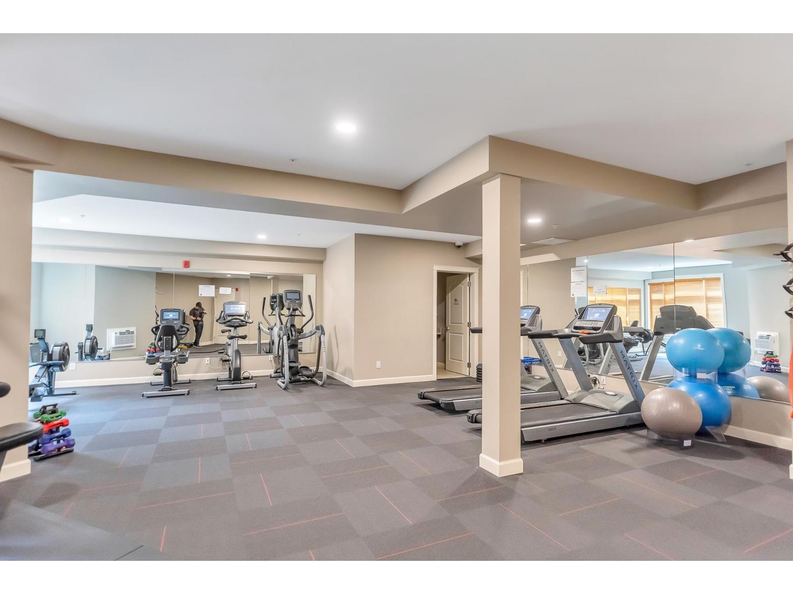 620 32445 SIMON AVENUE, Abbotsford