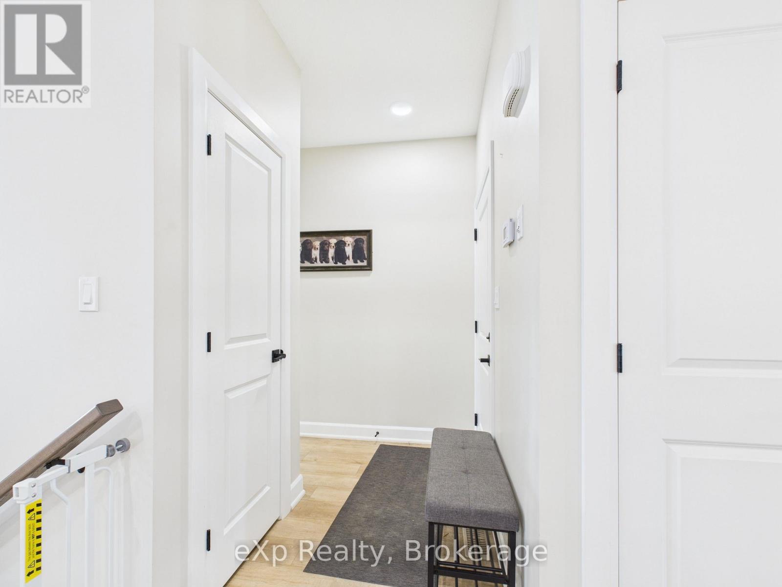 221130 GREY ROAD 9 - 8