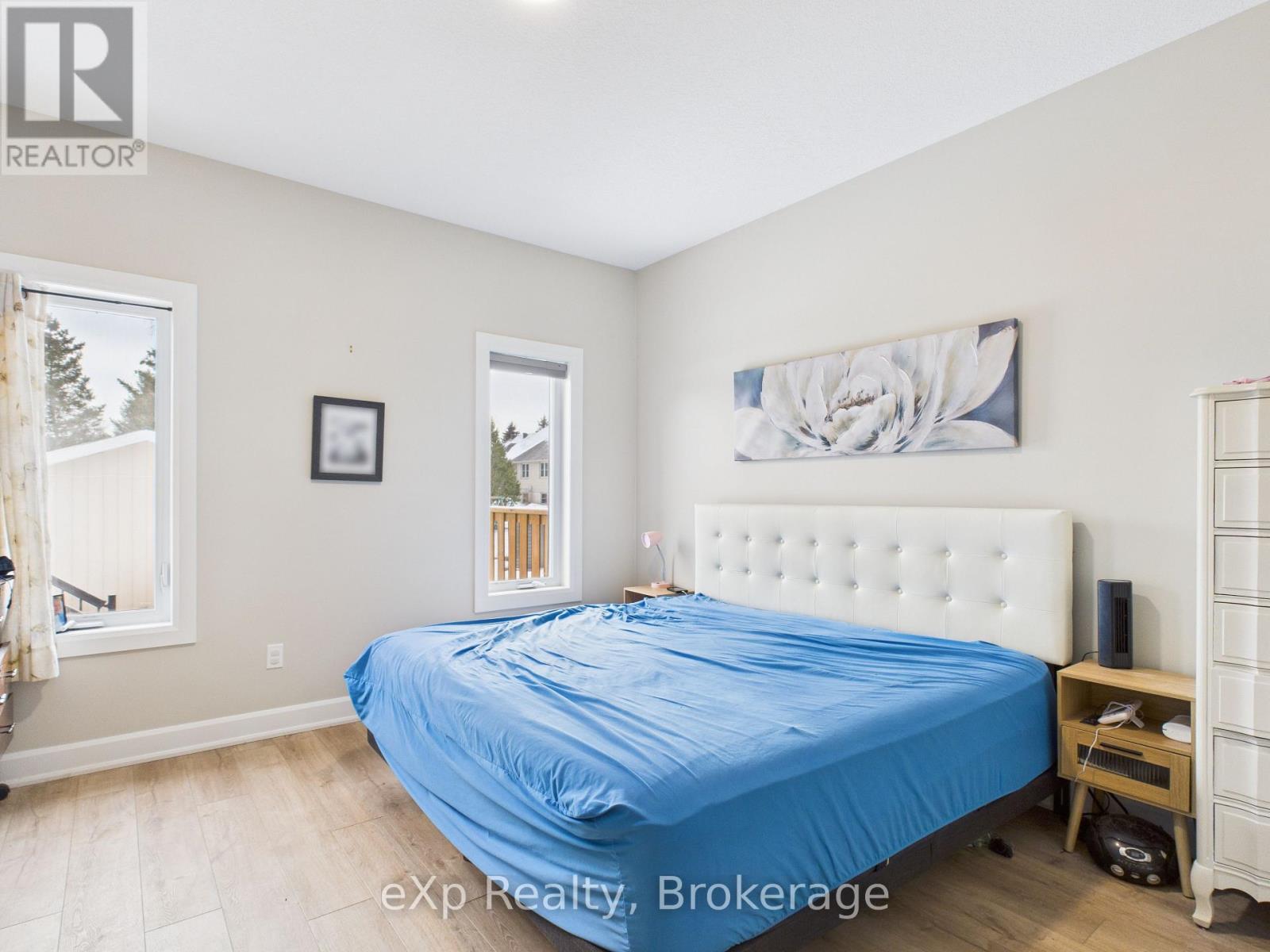221130 GREY ROAD 9 - 9