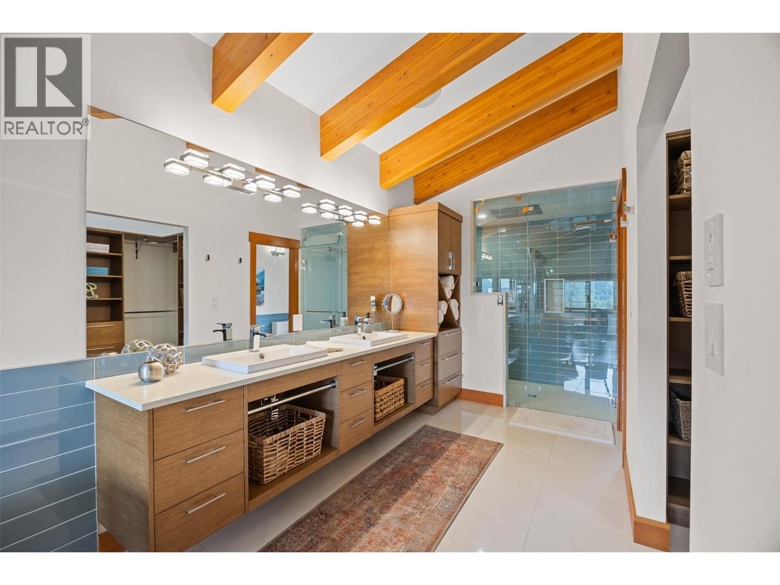 4249 Bella Vista Drive, Sun Peaks