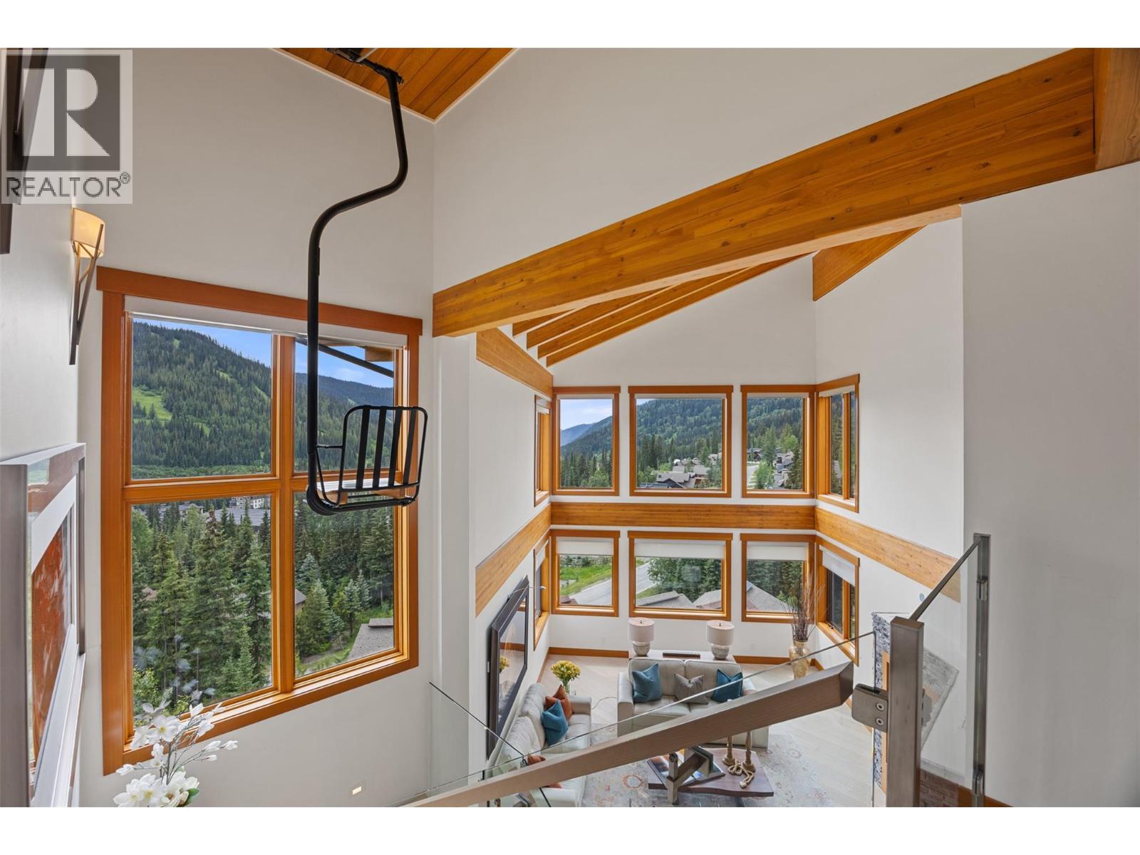 4249 Bella Vista Drive, Sun Peaks