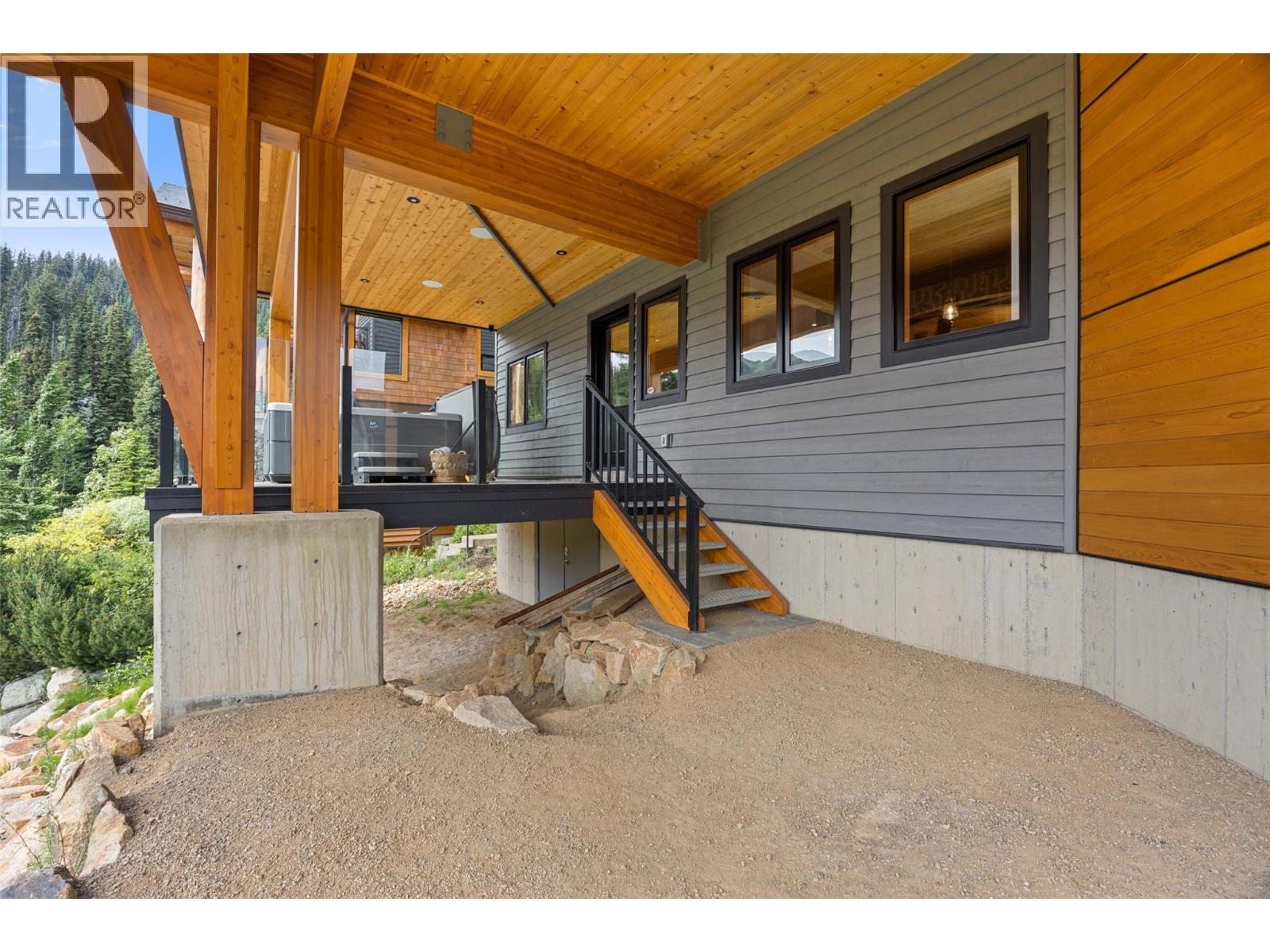 4249 Bella Vista Drive, Sun Peaks