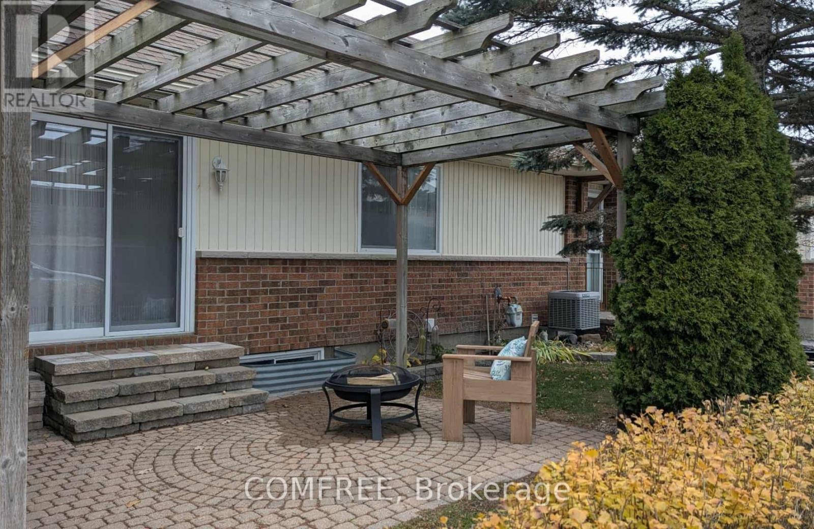 410 GRASSENDALE PRIVATE - 15