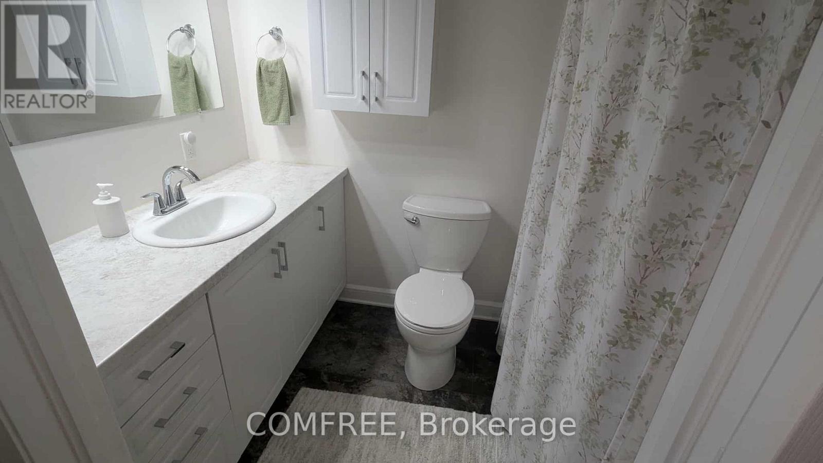 410 GRASSENDALE PRIVATE - 8