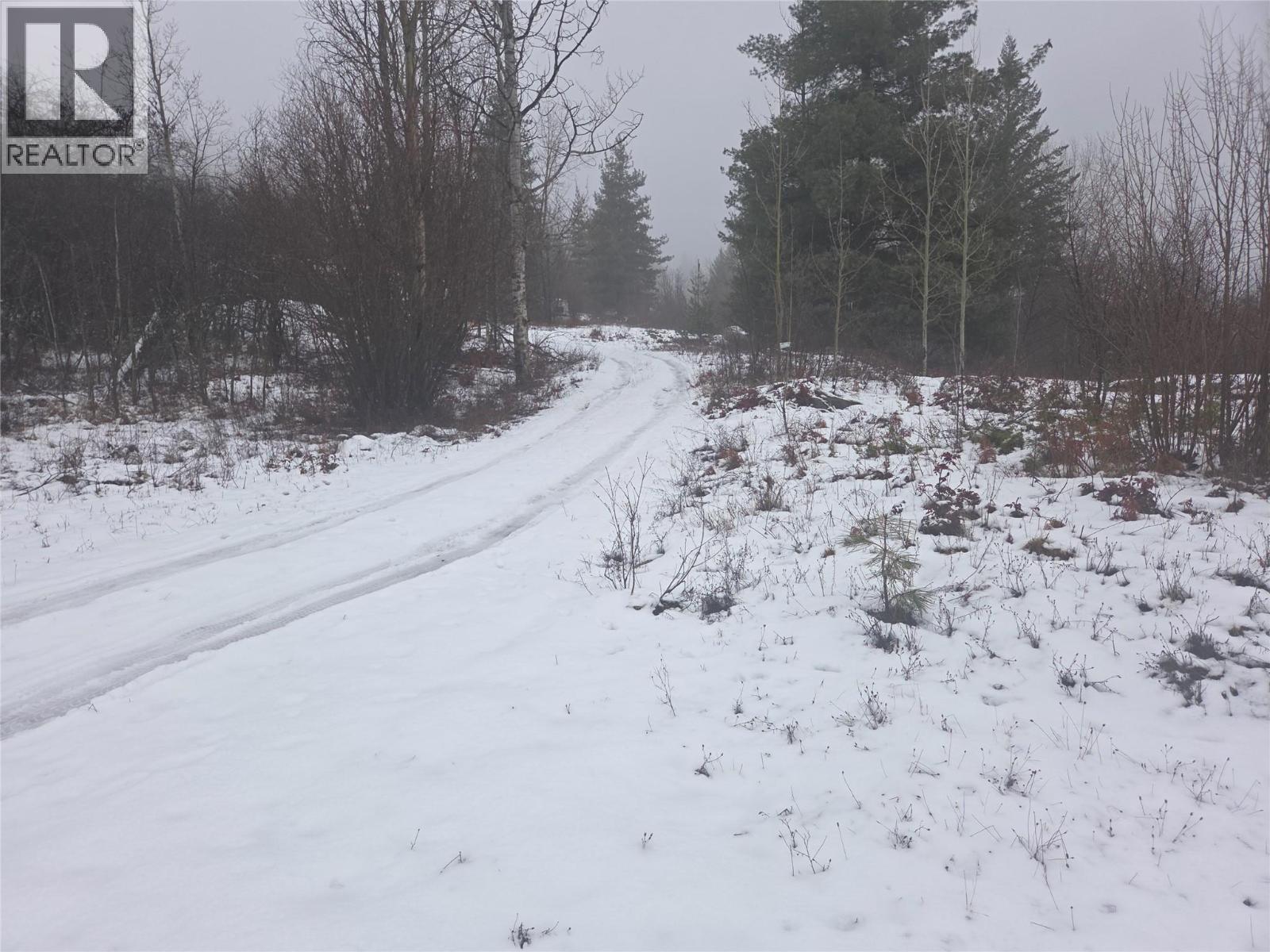 1381 3B Highway, Warfield