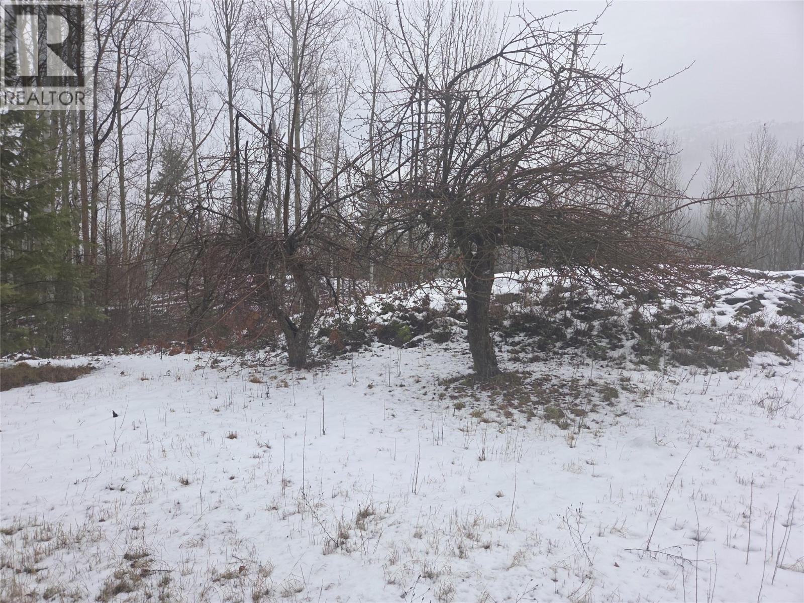 1381 3B Highway, Warfield