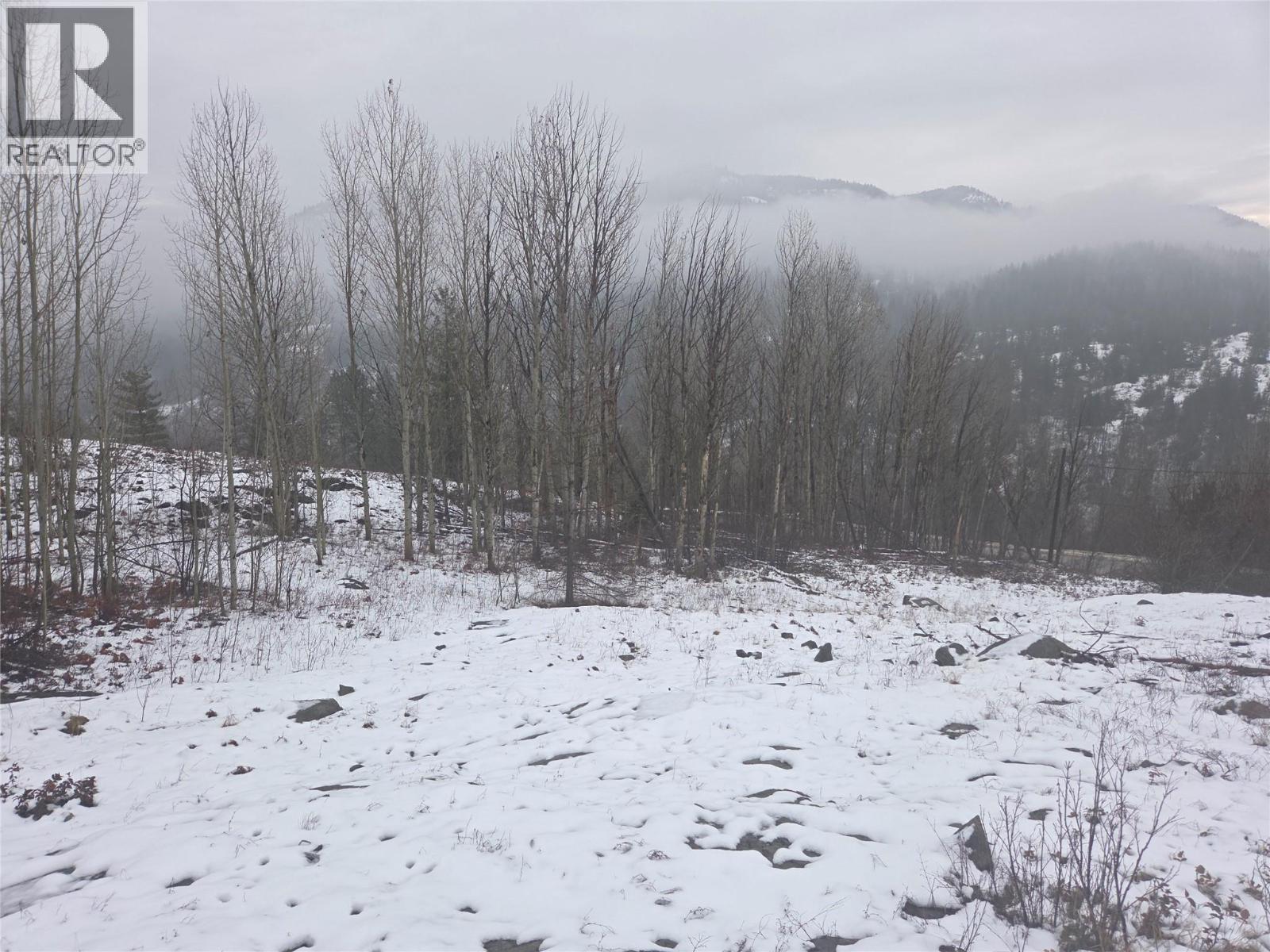 1381 3B Highway, Warfield