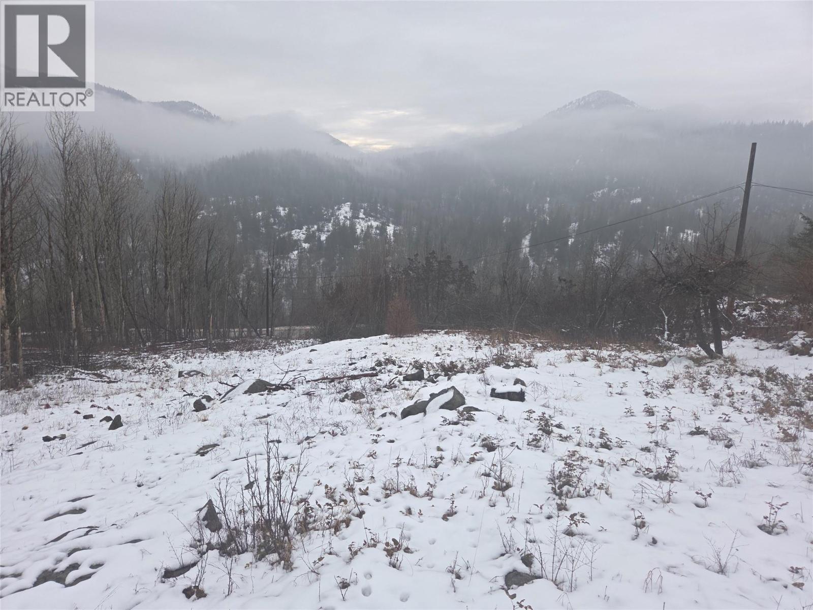 1381 3B Highway, Warfield