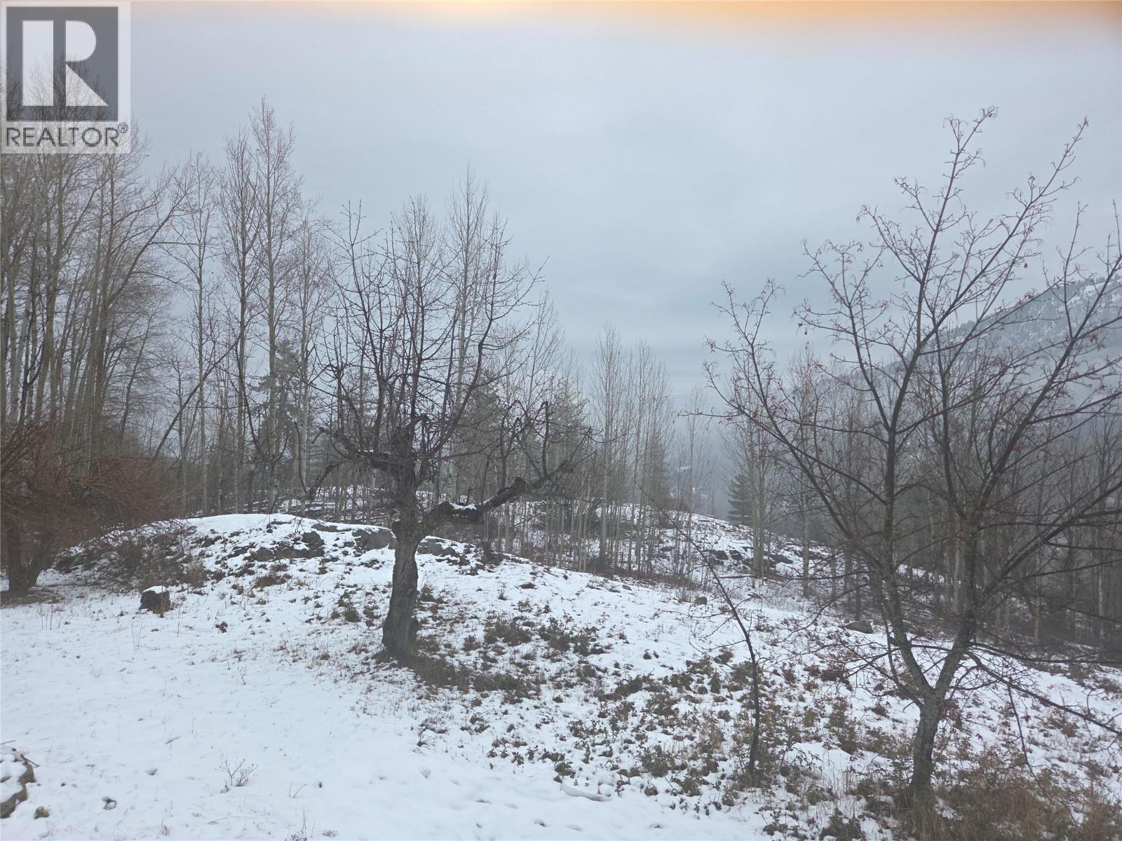 1381 3B Highway, Warfield