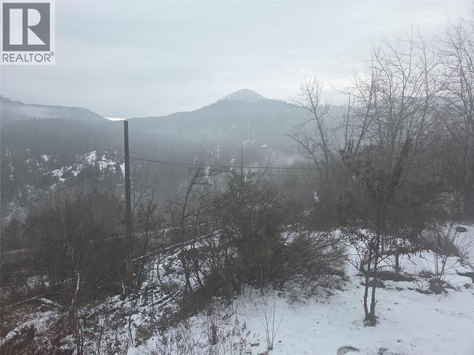 1381 3B Highway, Warfield