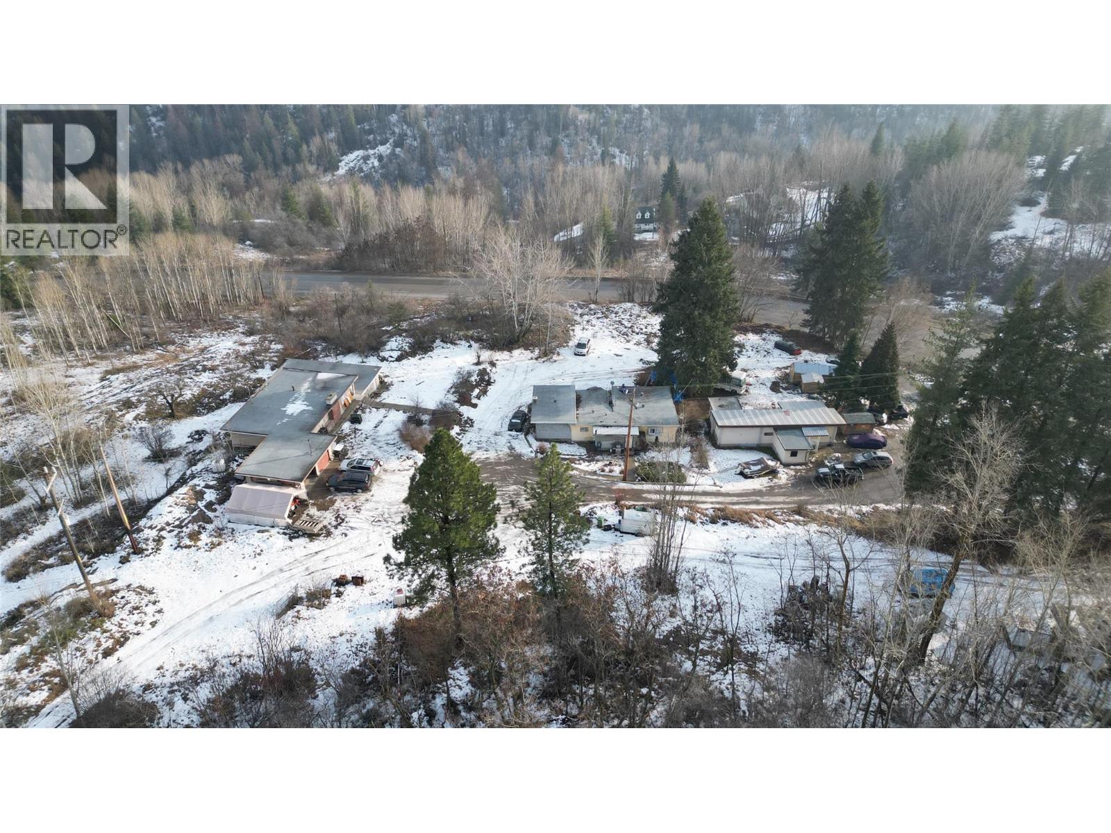 1381 3B Highway, Warfield