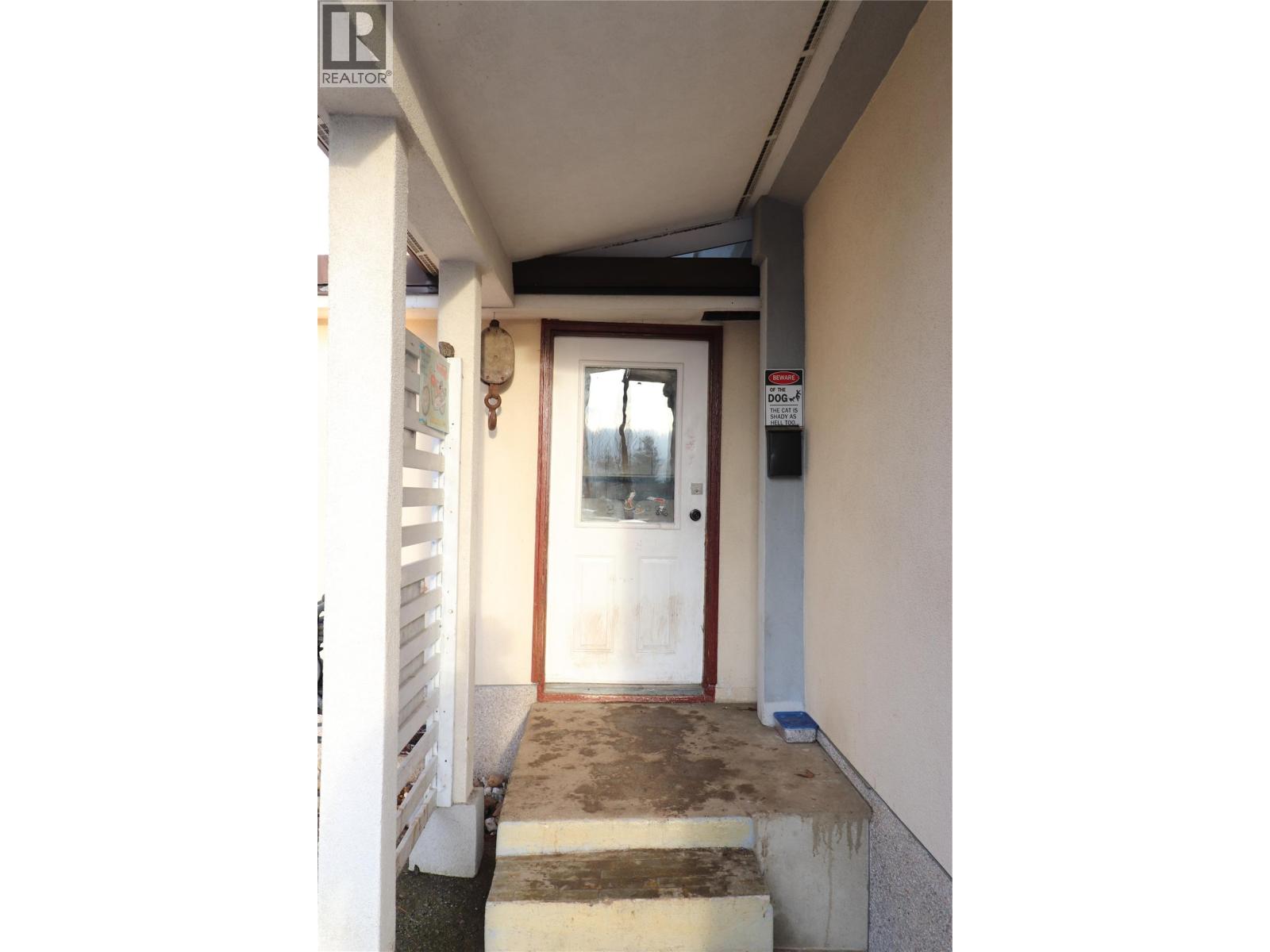 1381 3B Highway, Warfield