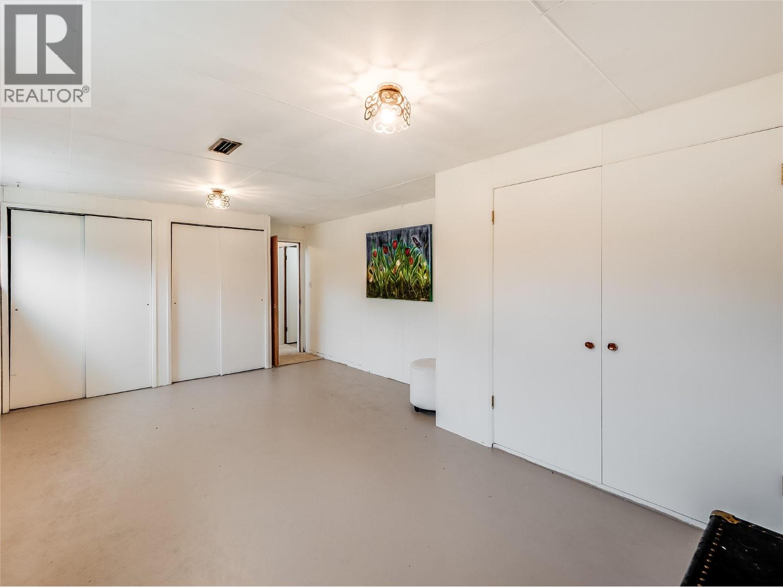 3725 Dogwood Drive, Trail