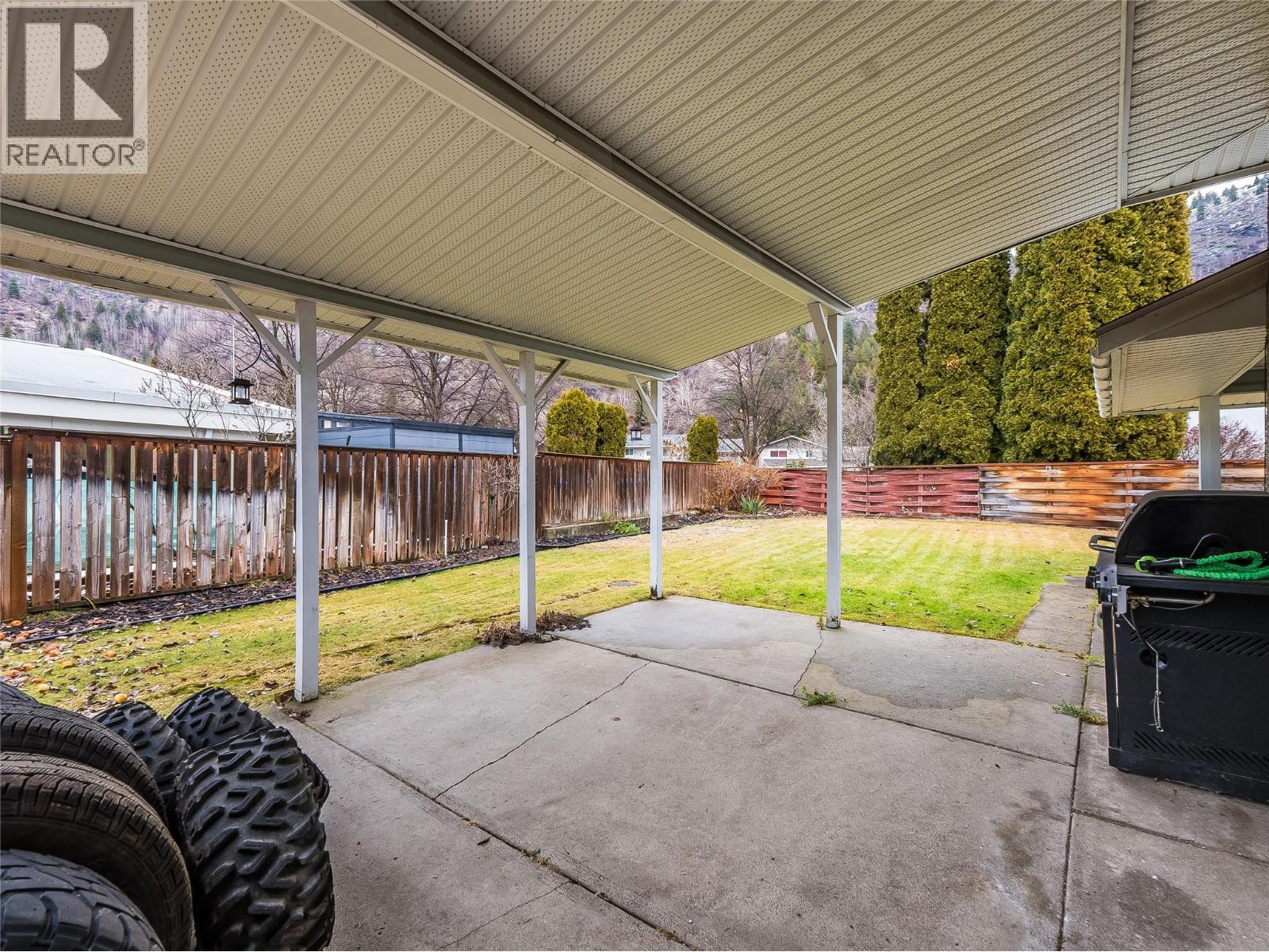 3725 Dogwood Drive, Trail